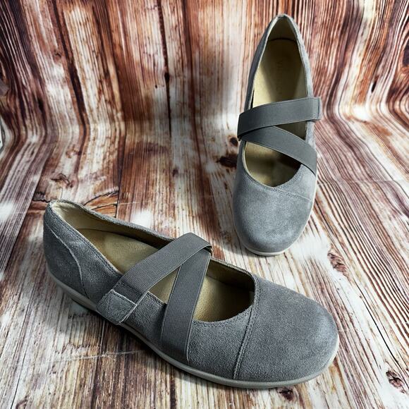 Vionic Shoes - NEW Vionic SHELBY Sz 11 Gray Suede Mary Jane Loafers Shoes Elastic Strap Slip On